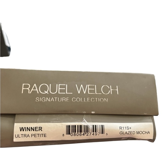 Raquel Welsh Signature Collection WINNER Wig in R11S+ Glazed Mocha Ultra Petite - Picture 4 of 7